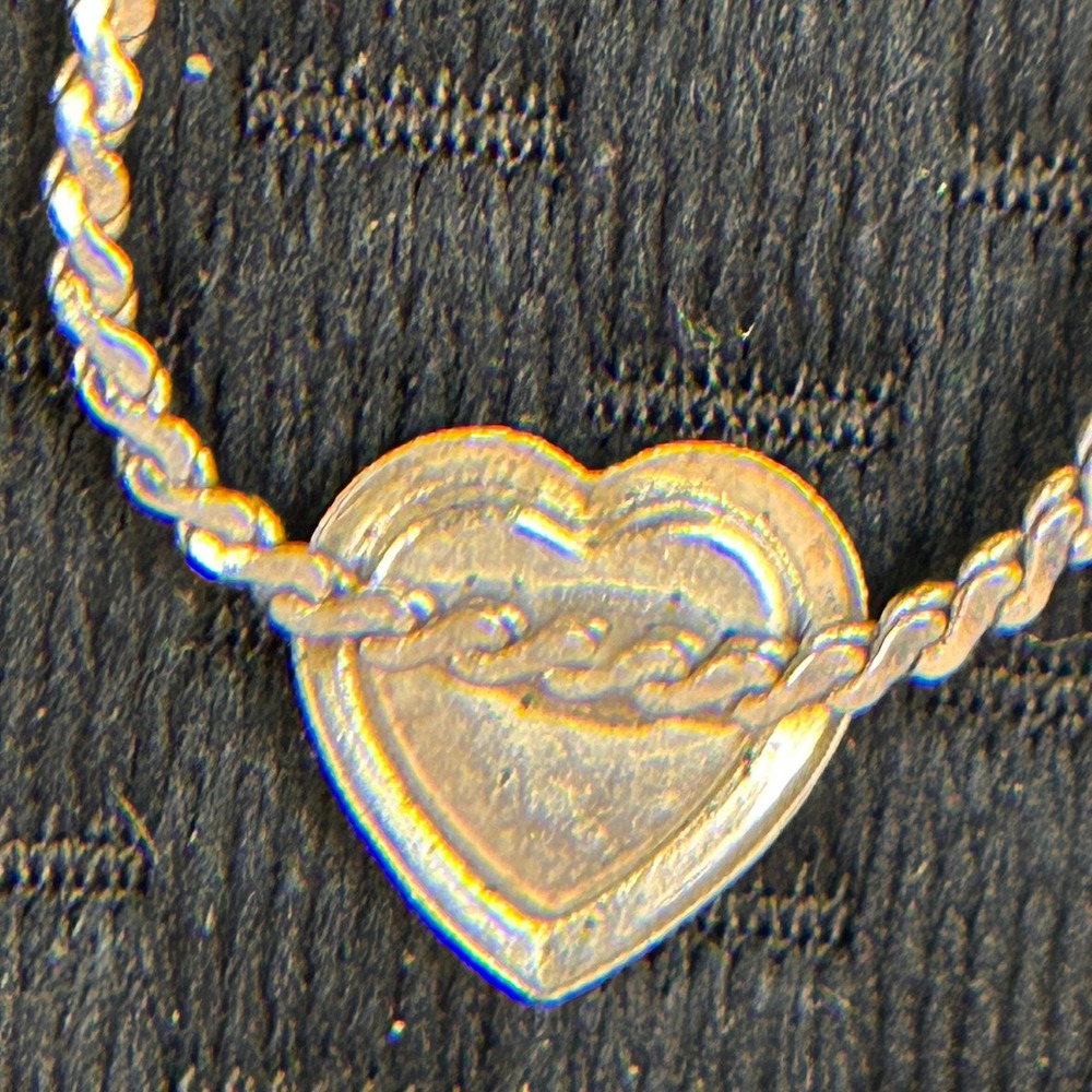 Silver Tone Heart Abalone Shell Inlay Dainty Twisted Chain Bracelet 7.25 Inch - Picture 6 of 6